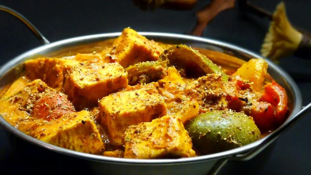 Paneer tikka in a blackened kadai