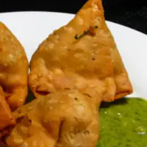 Chicken Samosa (2 pcs)